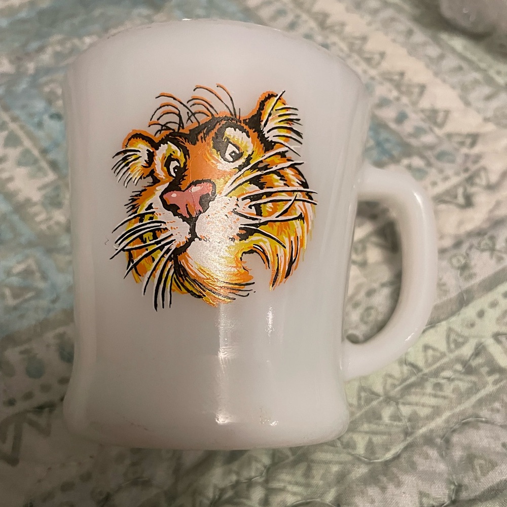 Anchor Hocking White Mug